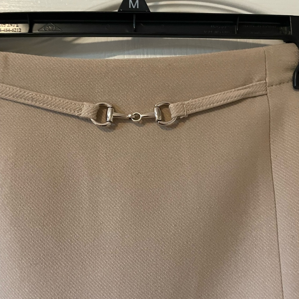 H&M Khaki Mini Pencil Skirt - Picture 2 of 4